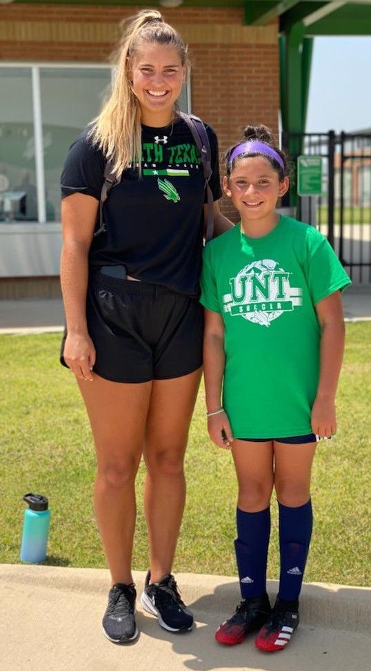 Fuller mentors young players at UNT soccer camp